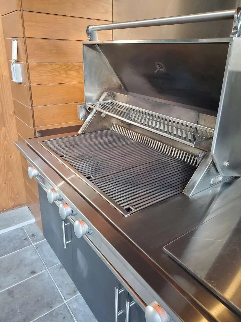 grill cleaning service in Montreal